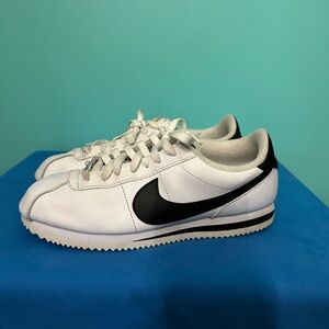 Nike Cortez